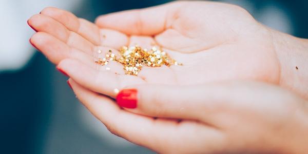 Wall Street’s Optimistic Outlook: 2 Stocks to Watch (and Consider Selling?)